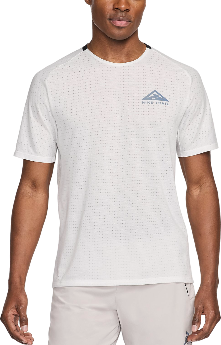 Camiseta Nike Trail Solar Chase